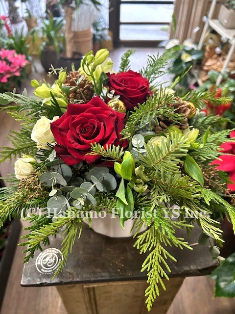 CMAS1203.. Holiday season arrangement in 5 x 5 ceramic vase