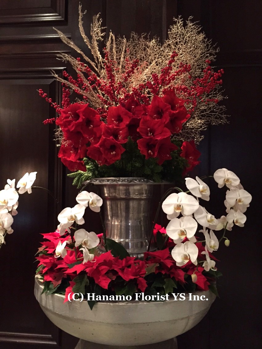 CMAS20154 Christmas arrangement display