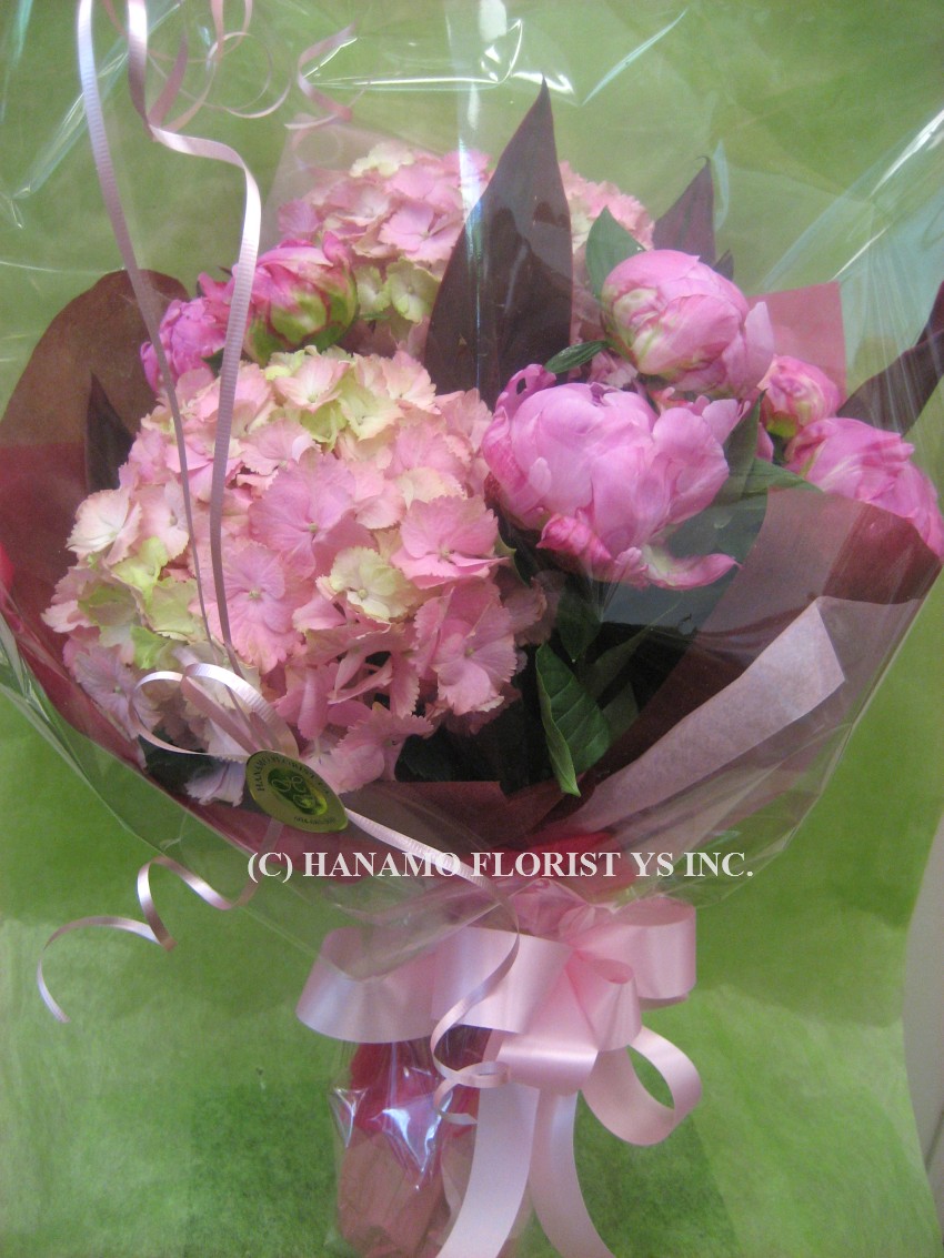 VHAND514 Peonies & Hydrangeas Handtied Bouquet