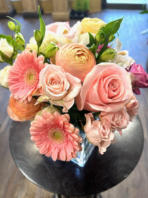 CUBE308 Seasonal Pink Tone Flowers in 4.5" Cube