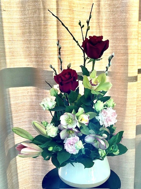 VJAPA213 Seasonal Japanese Arrangement MS size