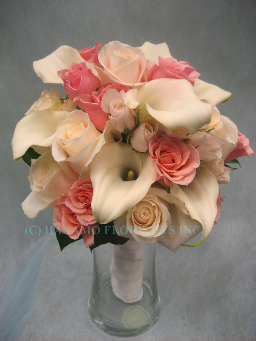 WEDB002A Calla and Roses Wedding Bouquet