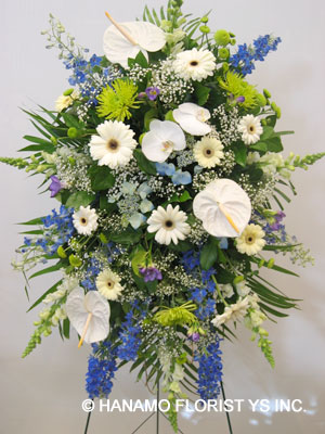 SYMP010 Seasonal Memorial Spray Standad on Easel M Size