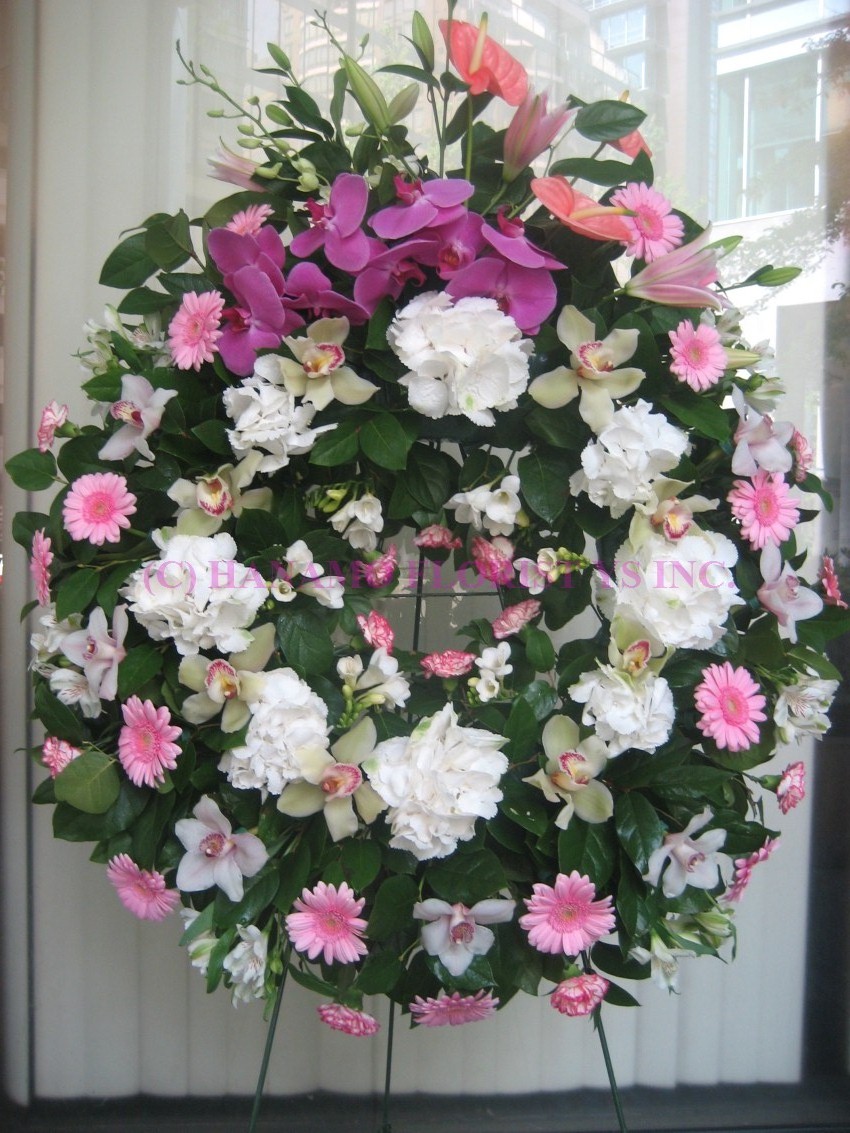 SYMP018 Funeral Wreath White & Pink Large