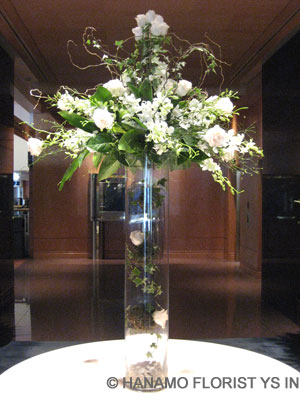 BUSI001 Extra Tall arrangement - Click Image to Close