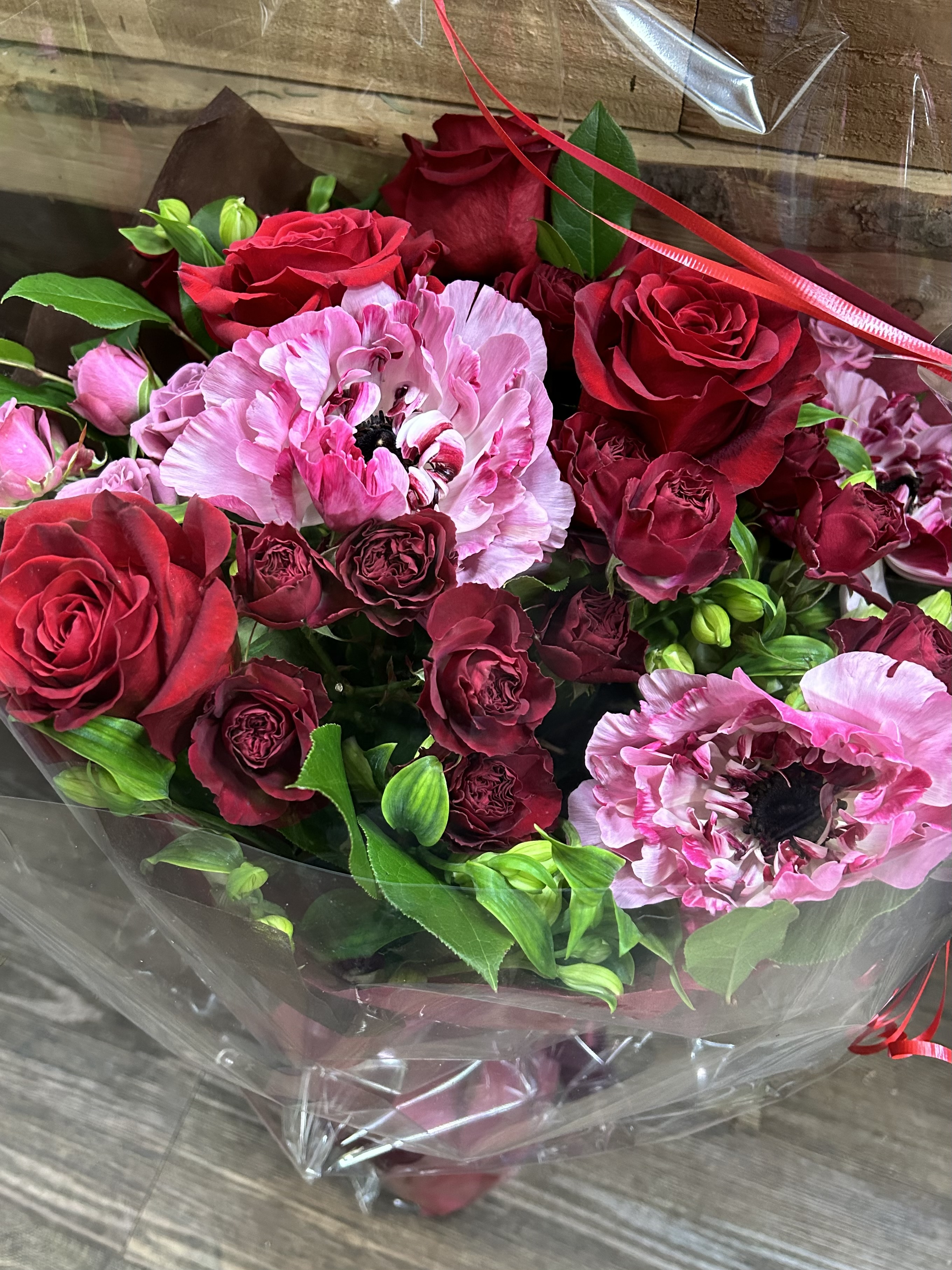 VALE239. Ranunculus from Japan and Red Roses Hand-tied Bouquet VALE239. Ranunculus from Japan and Red Roses Hand-tied Bouquet